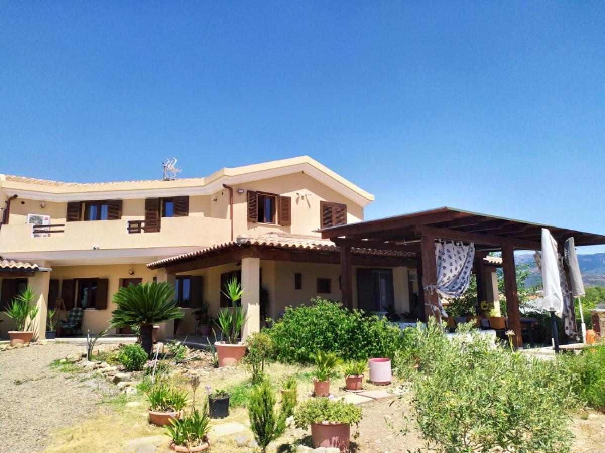 Villa Maria Maracalagonis Exterior photo